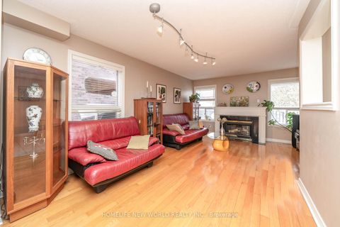 Photo 16 at 26 Cape Breton Court, Oak Ridges Lake Wilcox, Richmond Hill