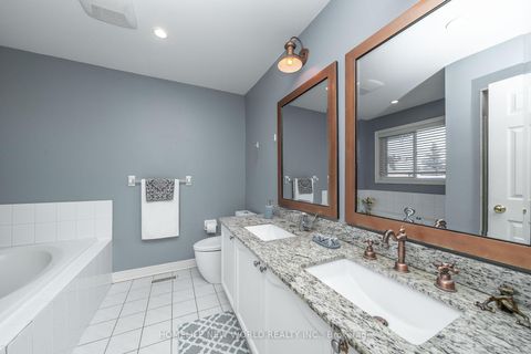Photo 22 at 26 Cape Breton Court, Oak Ridges Lake Wilcox, Richmond Hill