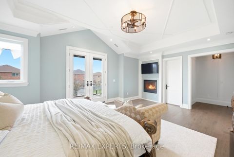 Photo 26 at 38 Railway Street, Maple, Vaughan
