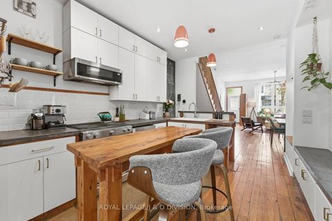 Photo 12 at 41 Noble Street, Roncesvalles, Toronto
