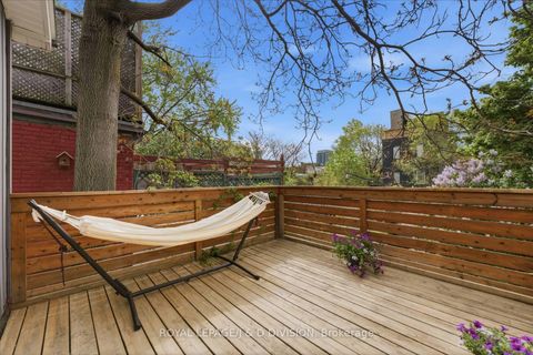 Photo 21 at 41 Noble Street, Roncesvalles, Toronto