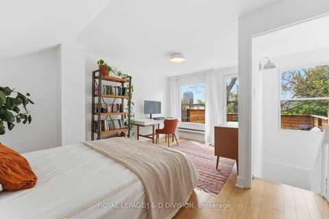 Photo 31 at 41 Noble Street, Roncesvalles, Toronto