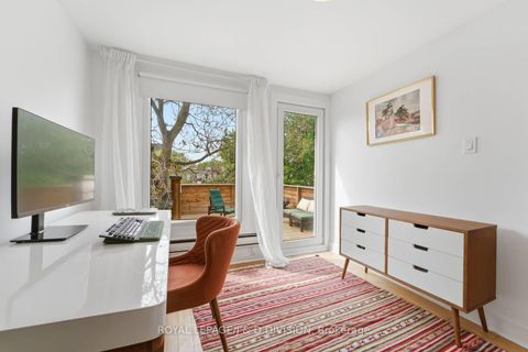 Photo 33 at 41 Noble Street, Roncesvalles, Toronto
