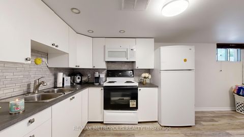 Photo 27 at 291 Kennedy Road E, Cliffside, Toronto