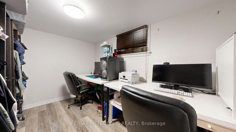 Photo 37 at 291 Kennedy Road E, Cliffside, Toronto