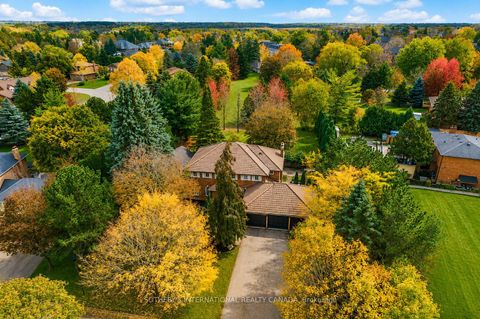 Photo 3 at 23 Hill Farm Road, Nobleton, King