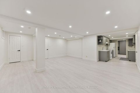 Photo 25 at 23 Hill Farm Road, Nobleton, King