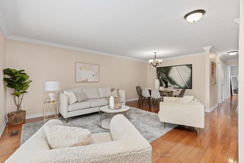 Photo 4 at 82 Button Road, West Woodbridge, Vaughan