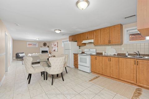Photo 17 at 82 Button Road, West Woodbridge, Vaughan