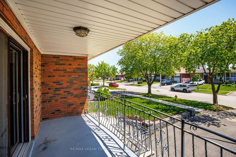 Photo 26 at 82 Button Road, West Woodbridge, Vaughan