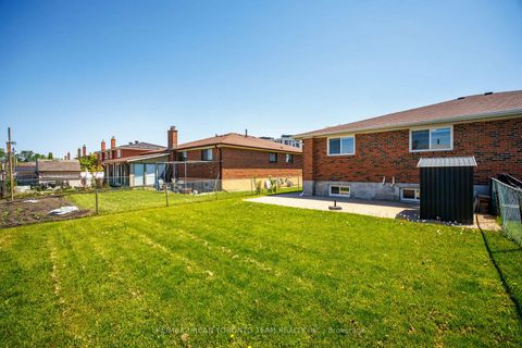 Photo 30 at 82 Button Road, West Woodbridge, Vaughan