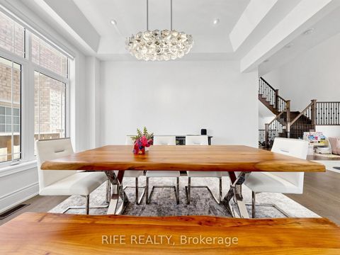 Photo 10 at 18 Rossini Drive, Oak Ridges, Richmond Hill