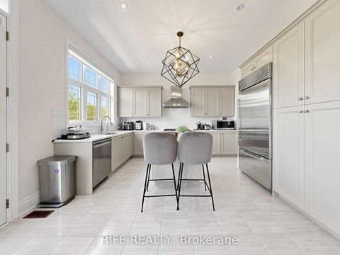 Photo 18 at 18 Rossini Drive, Oak Ridges, Richmond Hill