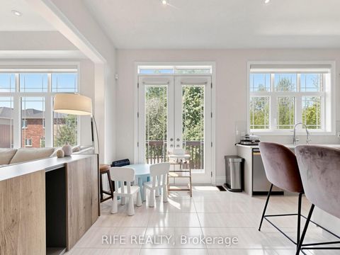 Photo 19 at 18 Rossini Drive, Oak Ridges, Richmond Hill