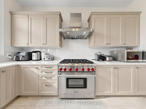 Photo 23 at 18 Rossini Drive, Oak Ridges, Richmond Hill