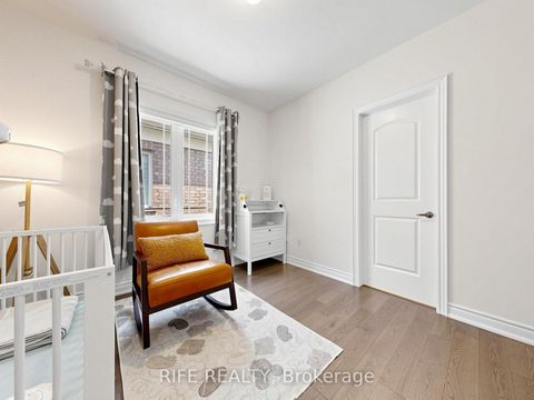 Photo 30 at 18 Rossini Drive, Oak Ridges, Richmond Hill