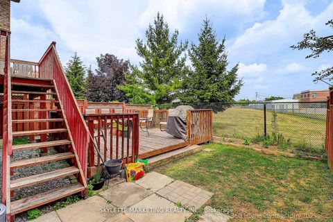 Photo 27 at 199 Kayla Crescent, Maple, Vaughan