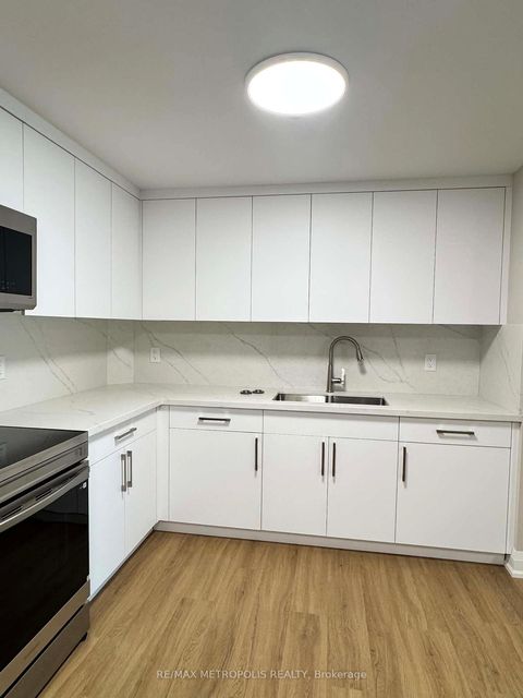Photo 8 at 106 - 1445 Wilson Avenue, CFB, Toronto