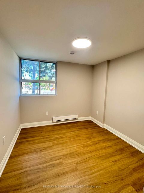 Photo 11 at 106 - 1445 Wilson Avenue, CFB, Toronto