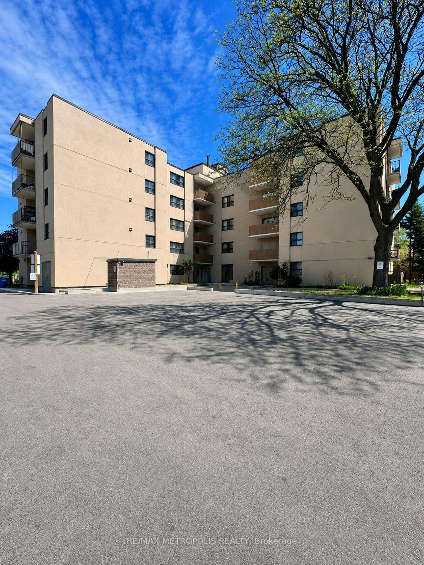 106 - 1445 Wilson Avenue, CFB, Toronto 