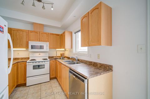Photo 11 at 208 Tom Taylor Crescent, Summerhill Estates, Newmarket