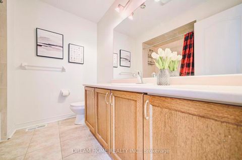 Photo 21 at 208 Tom Taylor Crescent, Summerhill Estates, Newmarket