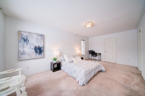 Photo 23 at 208 Tom Taylor Crescent, Summerhill Estates, Newmarket