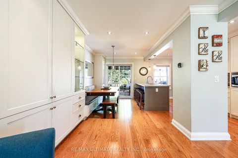 Photo 9 at 503 Sutherland Drive, Leaside, Toronto
