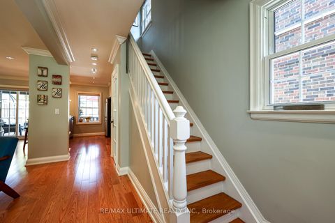 Photo 23 at 503 Sutherland Drive, Leaside, Toronto