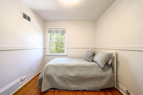 Photo 31 at 503 Sutherland Drive, Leaside, Toronto