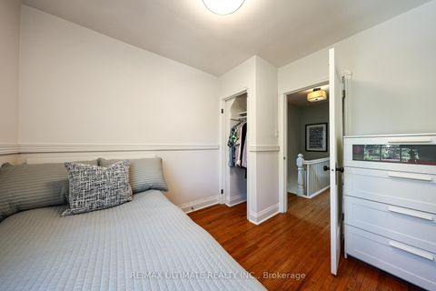 Photo 32 at 503 Sutherland Drive, Leaside, Toronto