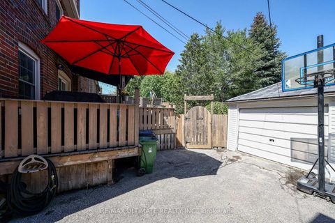 Photo 40 at 503 Sutherland Drive, Leaside, Toronto