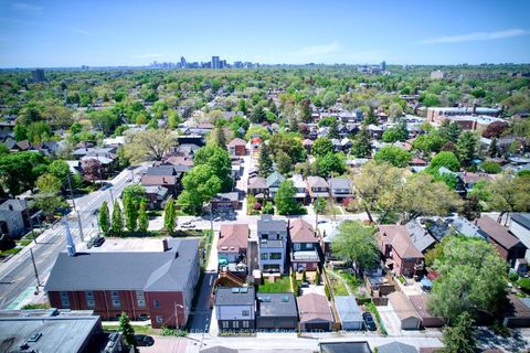 Photo 1 at 561 Durie Street, Bloor West Village, Toronto