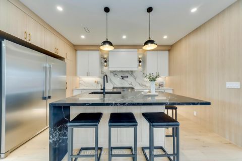 Photo 12 at 561 Durie Street, Bloor West Village, Toronto