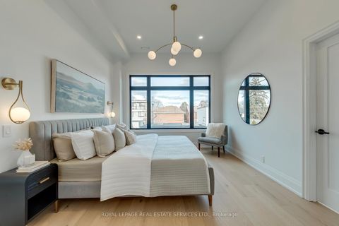 Photo 23 at 561 Durie Street, Bloor West Village, Toronto