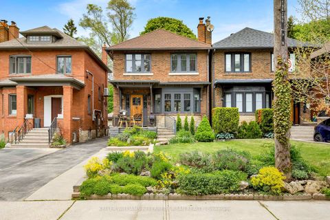 Photo 3 at 10 Valleyview Gardens, Lambton Baby Point, Toronto
