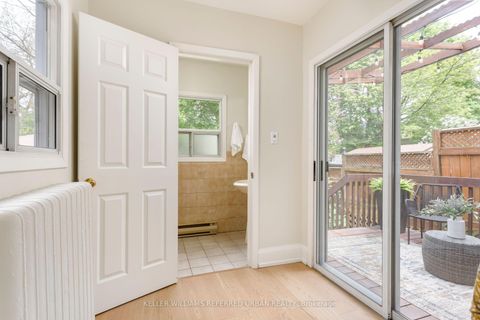 Photo 36 at 10 Valleyview Gardens, Lambton Baby Point, Toronto