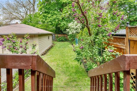 Photo 41 at 10 Valleyview Gardens, Lambton Baby Point, Toronto