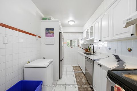 Photo 12 at 204 - 19 Four Winds Drive, York University Heights, Toronto