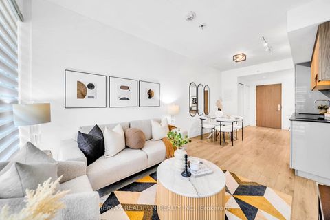 Photo 13 at 603 - 161 Roehampton Avenue, Mount Pleasant West, Toronto