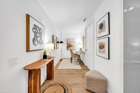 Photo 16 at 603 - 161 Roehampton Avenue, Mount Pleasant West, Toronto