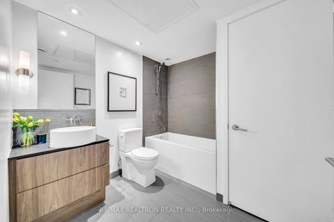 Photo 20 at 603 - 161 Roehampton Avenue, Mount Pleasant West, Toronto
