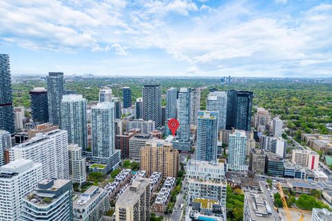 Photo 30 at 603 - 161 Roehampton Avenue, Mount Pleasant West, Toronto