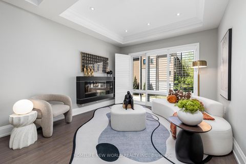 Photo 5 at 57 Kenneth Wood Crescent, Newtonbrook East, Toronto