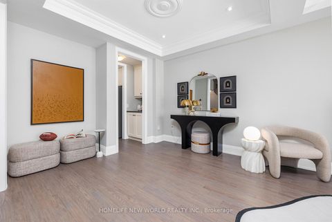 Photo 9 at 57 Kenneth Wood Crescent, Newtonbrook East, Toronto
