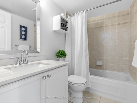 Photo 17 at 307 - 225 Merton Street, Mount Pleasant West, Toronto