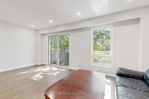 Photo 3 at 134 - 201 Alexmuir Boulevard, Agincourt North, Toronto