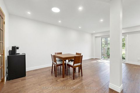Photo 6 at 134 - 201 Alexmuir Boulevard, Agincourt North, Toronto