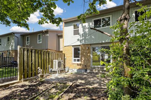 Photo 35 at 134 - 201 Alexmuir Boulevard, Agincourt North, Toronto