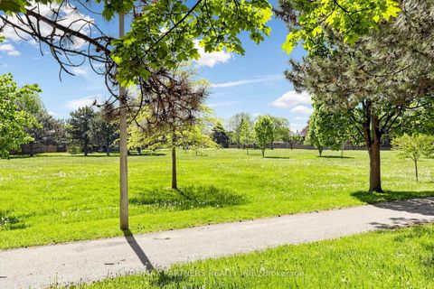 Photo 41 at 134 - 201 Alexmuir Boulevard, Agincourt North, Toronto